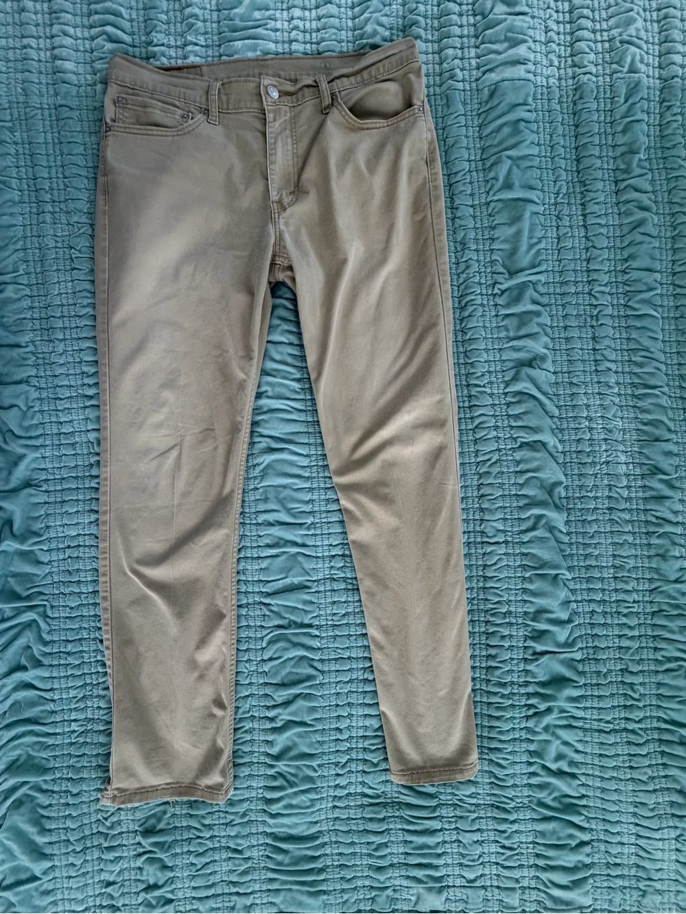 Levi's Men's Straight Leg Jeans in Beige-34
